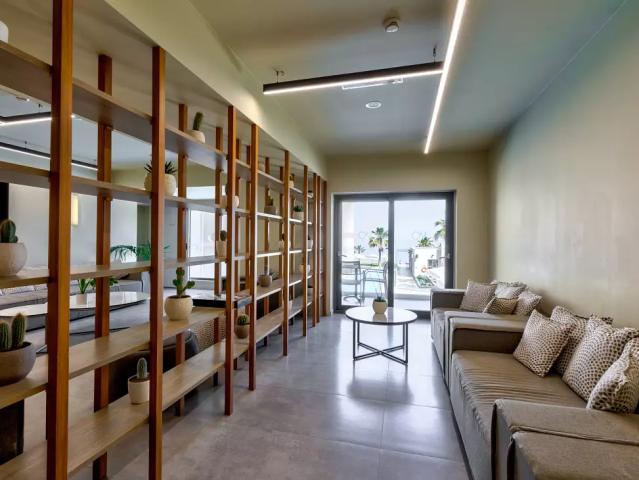 White Olive Elite Rethymno