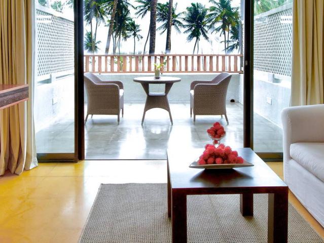 The Blue Water Hotel & SPA