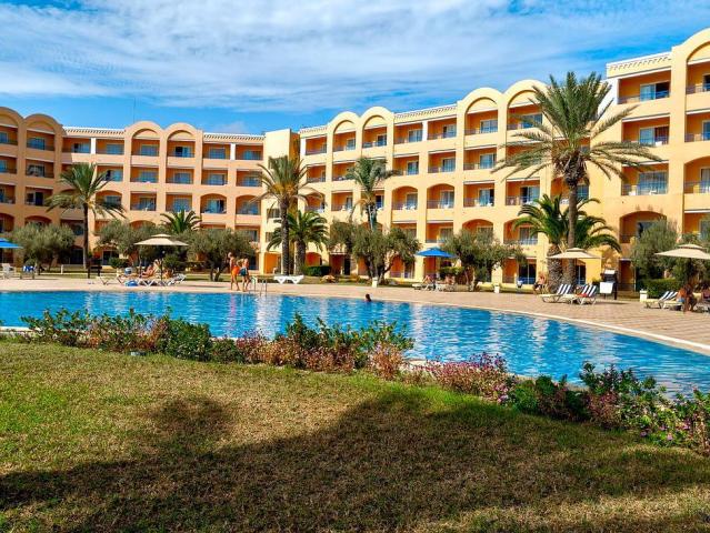 Nour Palace
