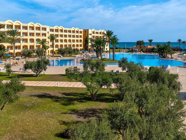 Nour Palace