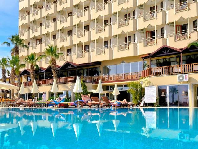 Anitas Beach Club