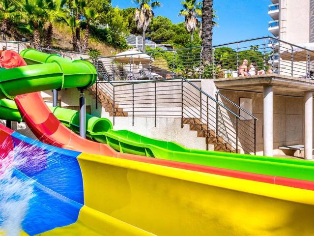 Oasis Park Splash