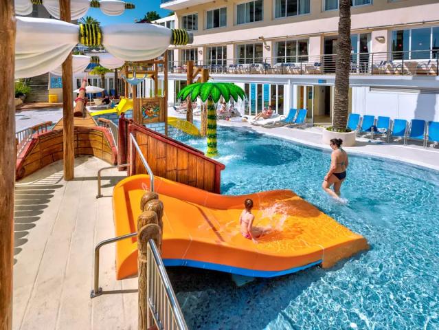 Oasis Park Splash