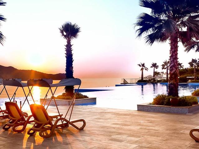 Xanadu Island