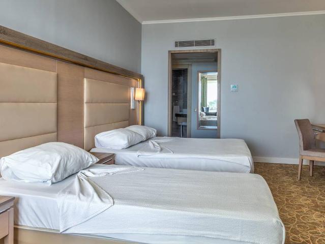Grand Belish Hotel