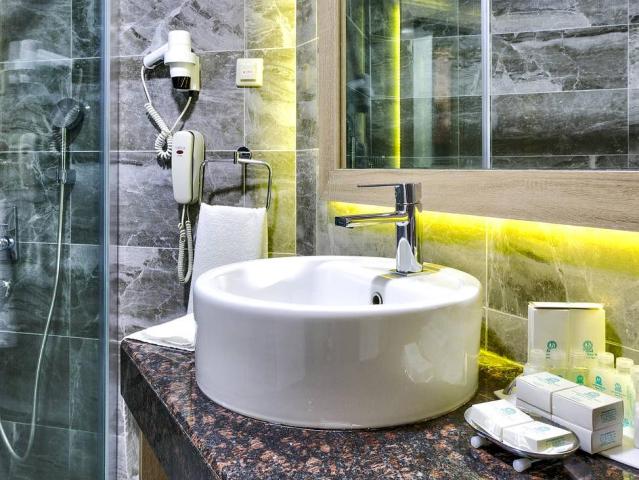 Grand Belish Hotel