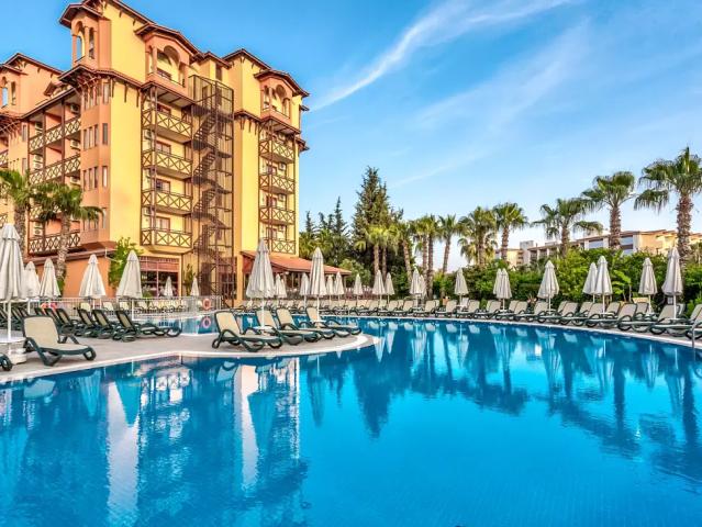 Villa Side Hotel