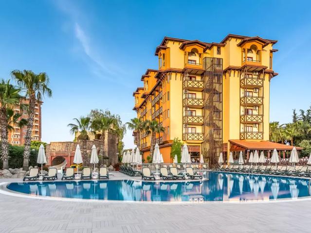 Villa Side Hotel