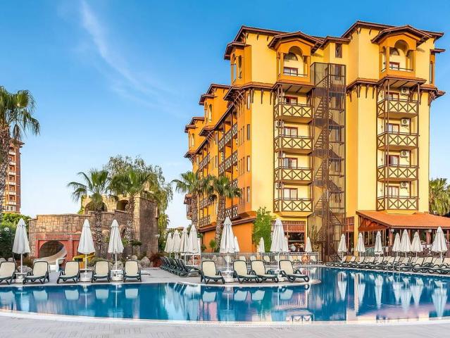 Villa Side Hotel