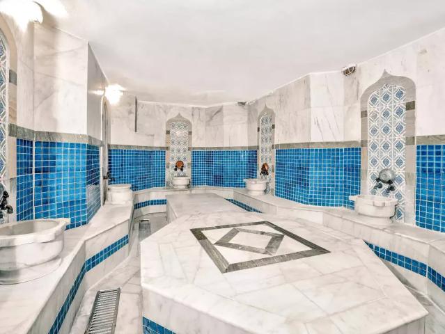 Villa Side Hotel