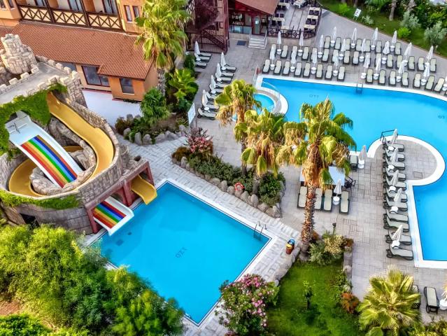 Villa Side Hotel