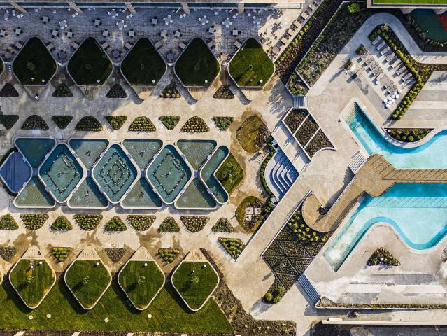 Wave Resort