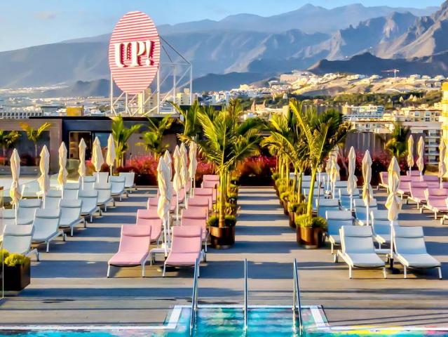 Spring Hotel Bitacora