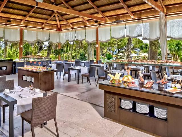 Gran Melia Don Pepe