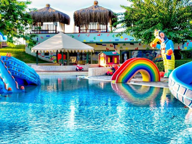 Gloria Verde Resort