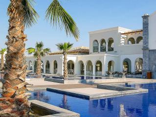 Anemos Luxury Grand Resort