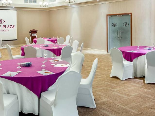 Crowne Plaza Resort