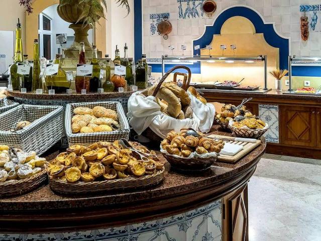 Pestana Miramare Garden & Ocean Hotel
