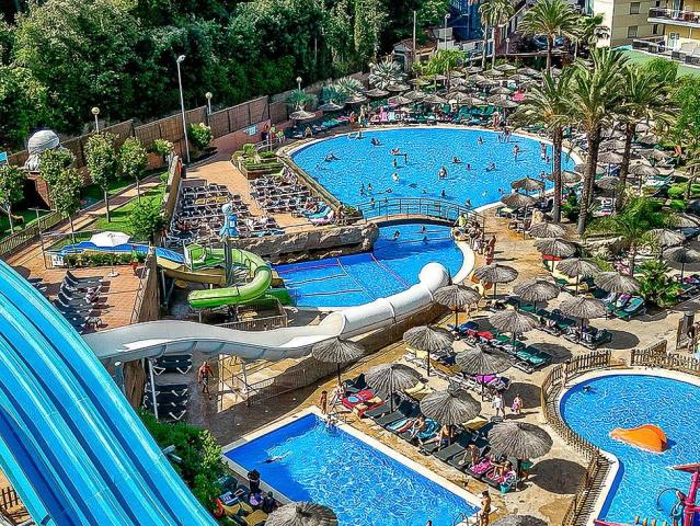 Rosamar Garden Resort