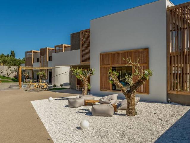 Zante Maris Suites