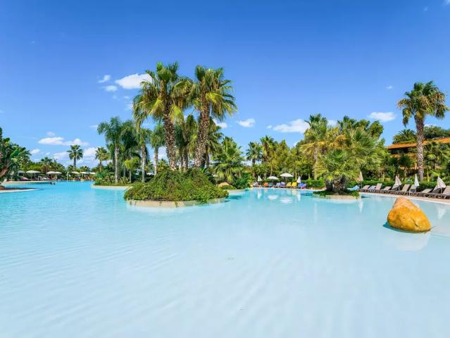 Resort Acacia