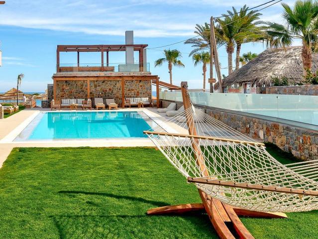 High Beach White The Villa Collection