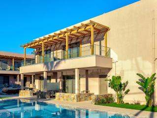 High Beach White The Villa Collection
