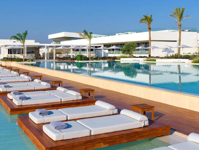 Gennadi Grand Resort