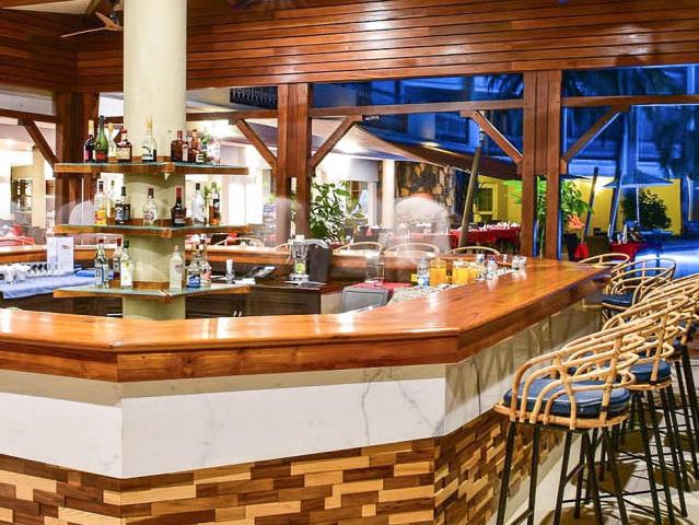 Tarisa Resort & Spa