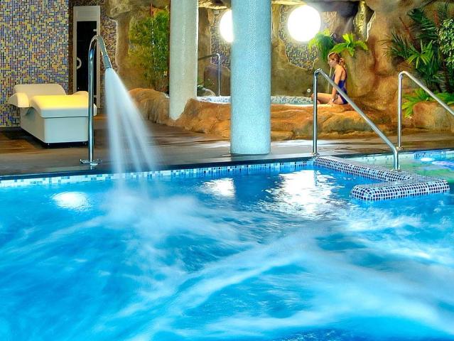 Evenia Olympic Suites