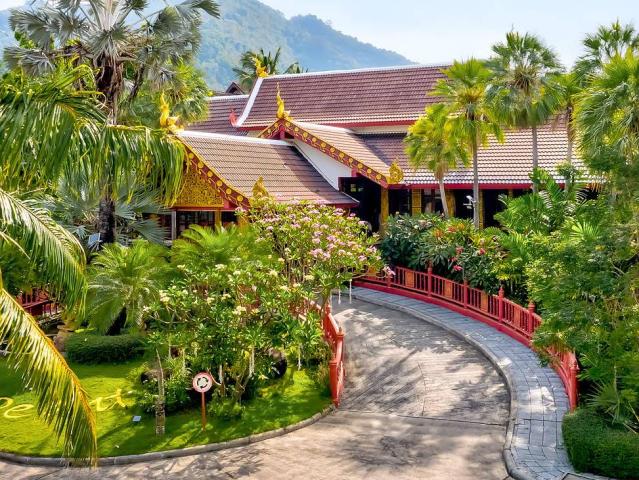 Kata Palm Resort & Spa