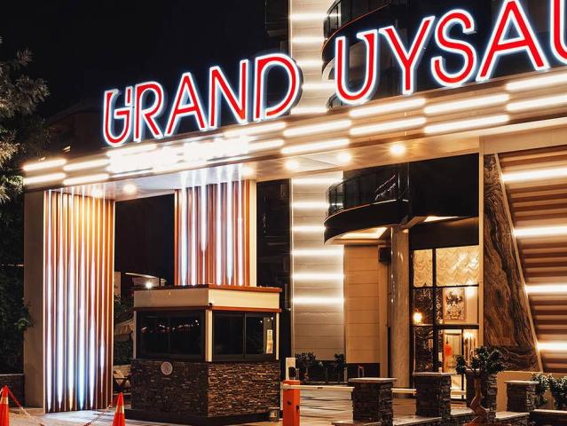 Grand Uysal