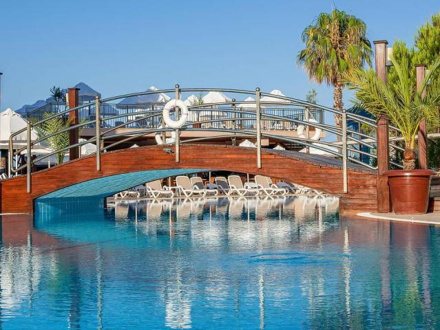 Club Dizalya
