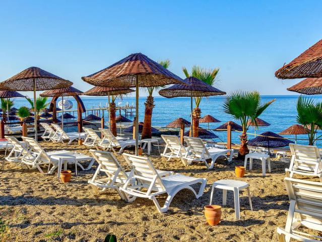 Club Dizalya