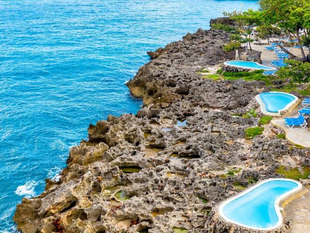 Casa Marina Beach & Reef