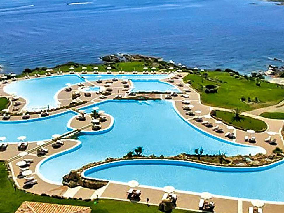 Colonna Resort