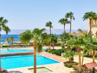Grand Tala Bay Resort
