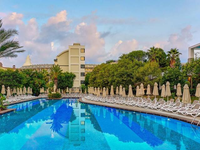 Seaden Valentine Resort