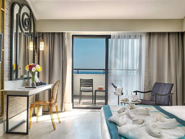 Seaden Valentine Resort
