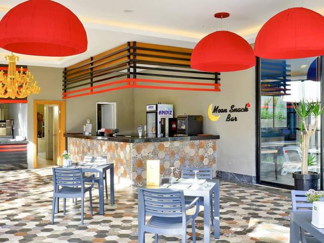 Seaden Valentine Resort