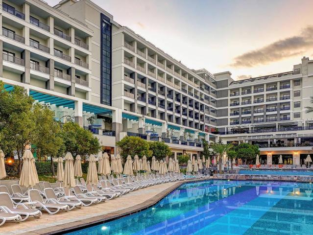 Seaden Valentine Resort
