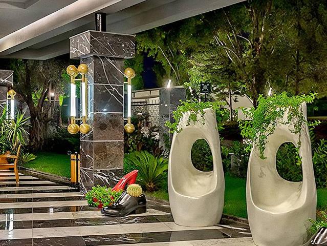 Seaden Valentine Resort