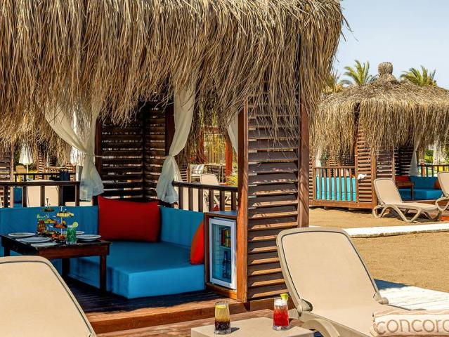 Concorde de Luxe Resort