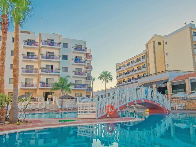 Marlita Beach Hotel