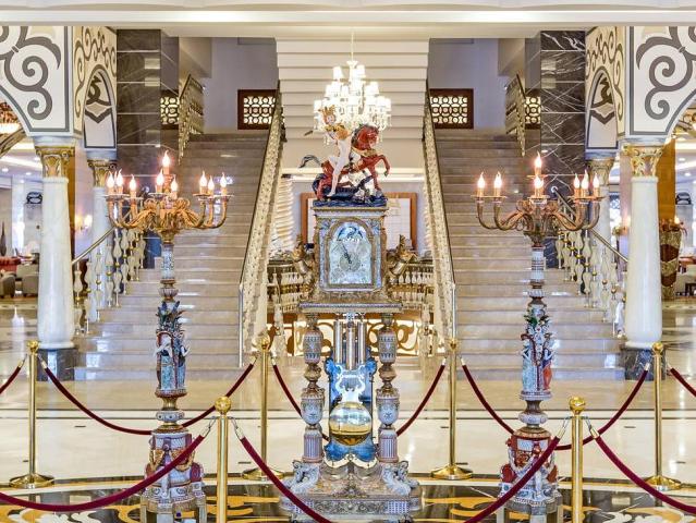 Royal Holiday Palace