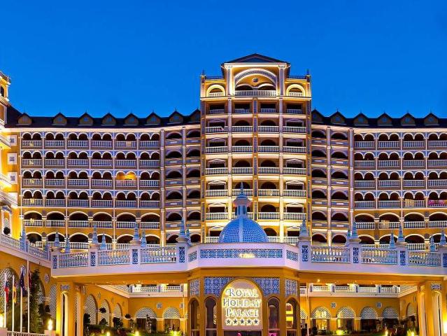 Royal Holiday Palace