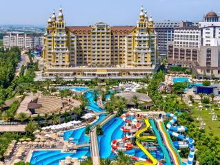 Royal Holiday Palace