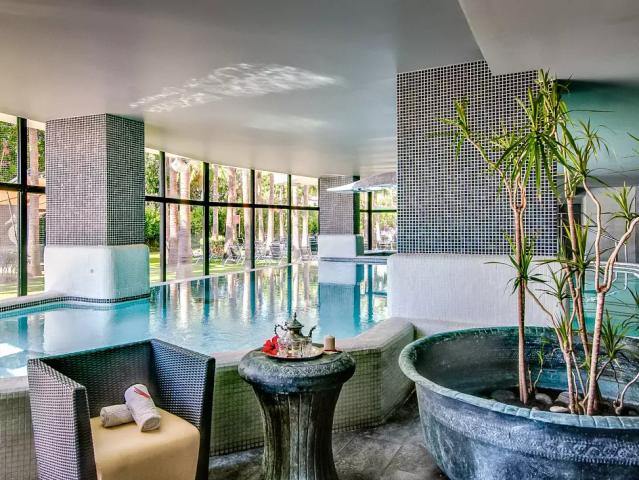 Senator Banús Spa