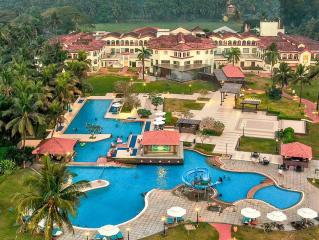 Kenilworth Beach Resort