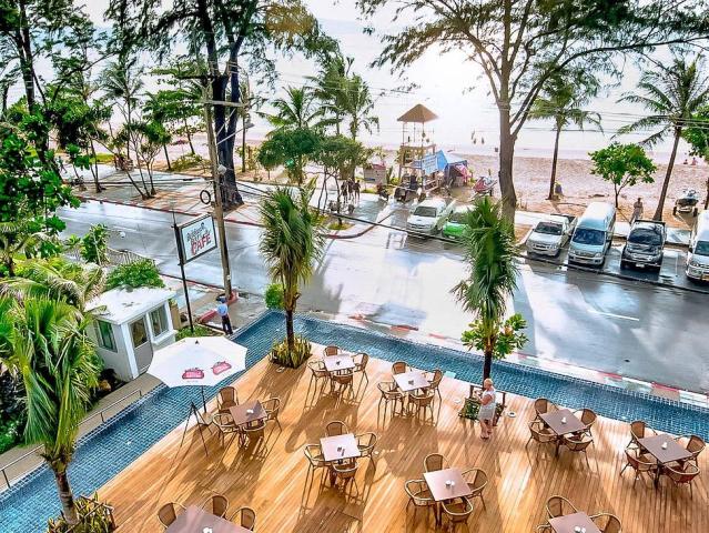 Phuket Graceland Resort & Spa